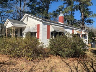 224 Albert St, Batesburg, SC 29006