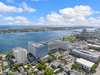 1551 N Flagler Dr Unit 517, West Palm Beach, FL 33401