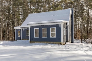 28 Stokewood Dr, Lebanon, ME 04027