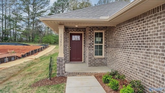 15271 Lapwing Cove, Athens, AL 35611