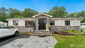 587 Marlboro Rd, Old Bridge, NJ 08857