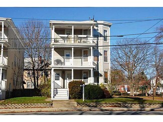44 Ocean Ave Unit 1, Portland, ME 04103