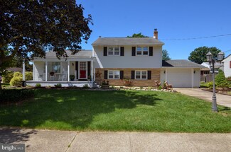 15 Yorkshire Rd, Trenton, NJ 08610