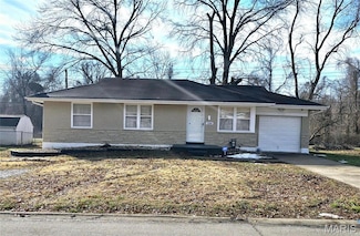 1268 Mead Dr, Saint Louis, MO 63137