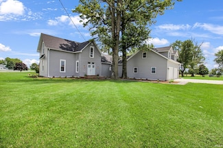 8937 E 300 S, Greentown, IN 46936