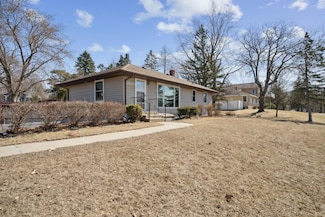2860 Highview Terrace, Saint Paul, MN 55121
