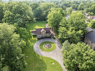 1851 Nicholasville Rd, Lexington, KY 40503