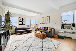 250 Cabrini Blvd Unit 9E, New York, NY 10033