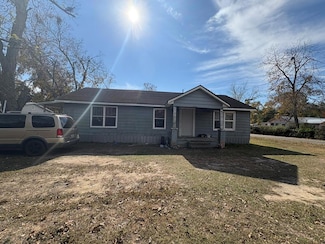 15,23,27 29th Ave NW, Moultrie, GA 31768