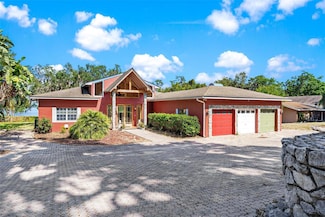 2400 N Griffin Dr, Leesburg, FL 34748