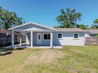 1735 W Comanche Ave, Tampa, FL 33603