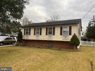 4813 Lawrence St, Alexandria, VA 22309