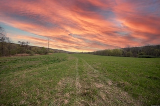 45 Old Pumpkin Hill Rd, New Milford, CT 06776