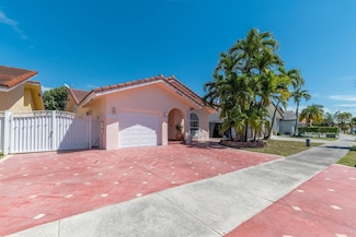 4925 SW 143rd Ave, Miami, FL 33175