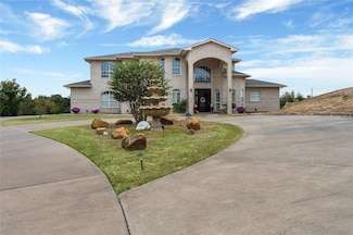 2012 W Emerald Bend Ct, Granbury, TX 76049