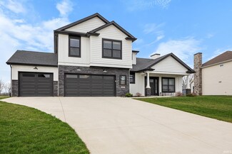 4295 Admirals Pointe Dr, Lafayette, IN 47909