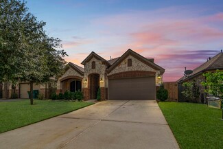 2206 Maple Point Dr N, Conroe, TX 77301