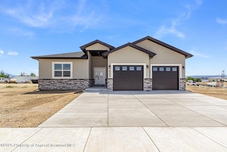 622 Haynes Dr, Montrose, CO 81401
