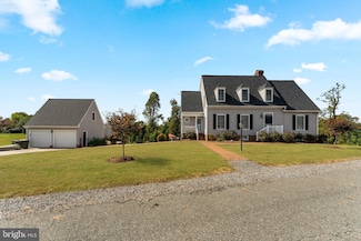 413 Benton Point Rd, Tappahannock, VA 22560