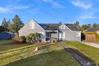 7710 Rainier Dr, Everett, WA 98203