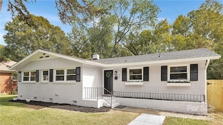 5442 Kinsale Ln, Charlotte, NC 28215