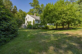 39 Friar Ln, Cumberland Center, ME 04021