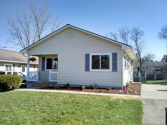 2525 Russell St, Ann Arbor, MI 48103