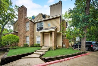 2104 Park Willow Ln Unit D, Arlington, TX 76011