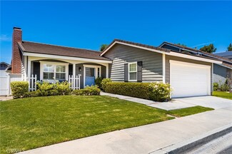 15 Hawkridge, Irvine, CA 92604