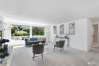 500 Elm Way Unit 39, Edmonds, WA 98020