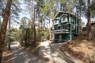 23453 Kay Rd, Crestline, CA 92325