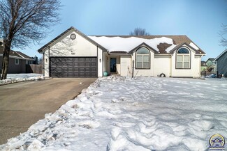 6516 SW 24th Ct, Topeka, KS 66614