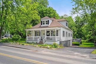377 Smyth Rd, Manchester, NH 03104