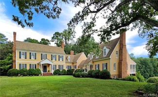 1621 Carriage Dr, Manakin Sabot, VA 23103