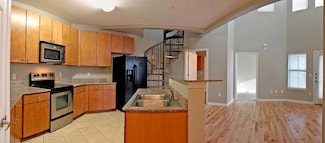 2502 Leon St Unit 511, Austin, TX 78705