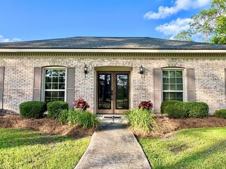 29 E Palm Rd, Hazlehurst, GA 31539