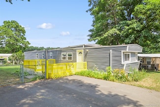 717 Modena Country Club Trail, Gardiner, NY 12525