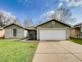17103 Costero Dr, Houston, TX 77083
