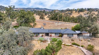 24601 Deertrail Dr, Tehachapi, CA 93561