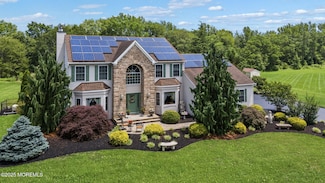 32 Langeveld Dr, Freehold, NJ 07728