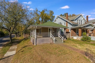 4948 College Ave, Kansas City, MO 64130