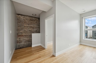 2526 W Lexington St Unit 3, Chicago, IL 60612