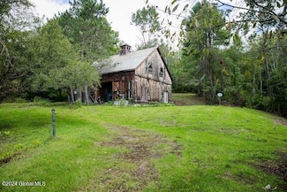 5203 State Route 7, Hoosick Falls, NY 12090