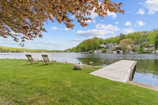 229 A Squaw Trail, Andover, NJ 07821