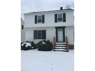 20004 Ridgewood Ave, Warrensville Heights, OH 44122