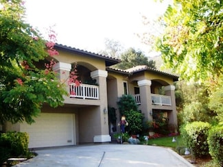 1879 Fox Bridge Ct, Fallbrook, CA 92028