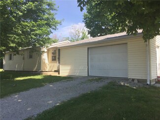 421 E Main St, Bainbridge, IN 46105