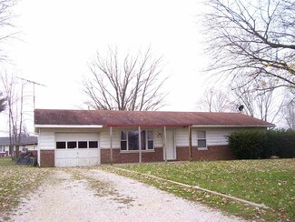 501 W Carolyn St, Orleans, IN 47452