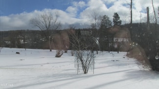 1112 Scotch Valley Rd, Hollidaysburg, PA 16648