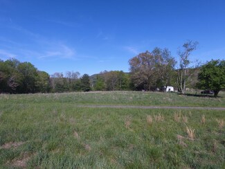227 Reece Rd SW, Willis, VA 24380